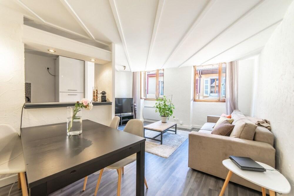 Le Saint Jean - Appartement Rue Carnot Pour 2 - 4 Pers Annecy Buitenkant foto